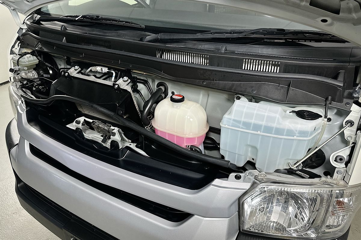 2016 Toyota HIACE SLWB KDH221R MY16