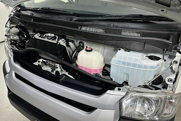 2016 Toyota HIACE SLWB KDH221R MY16