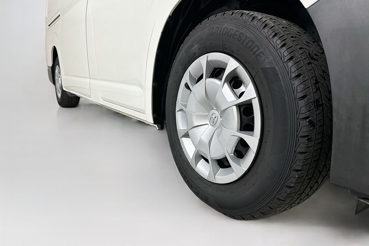 2019 Toyota HIACE LWB GDH300R LWB