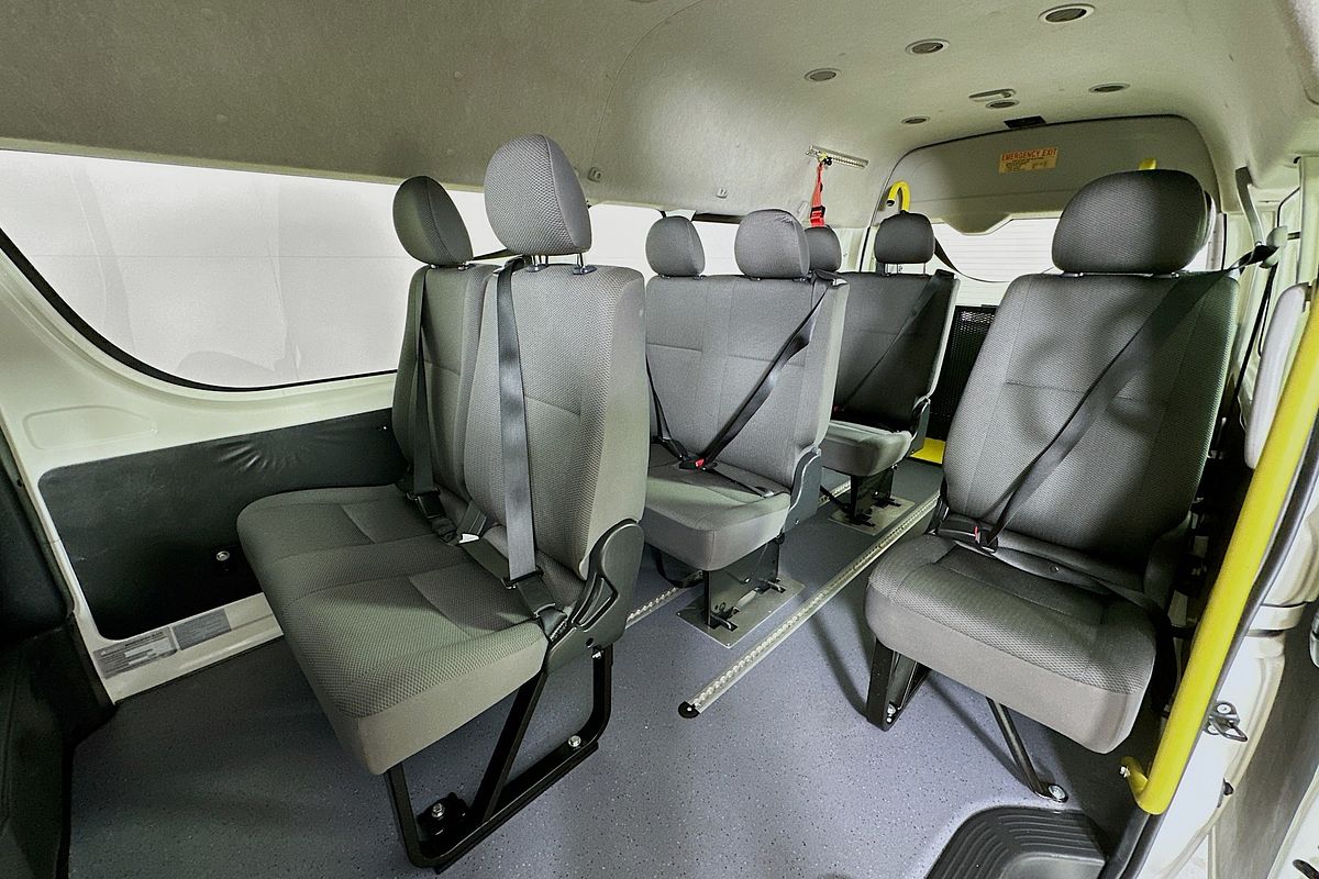 2019 Toyota Hiace COMMUTER (12 SEATS) KDH223R MY16