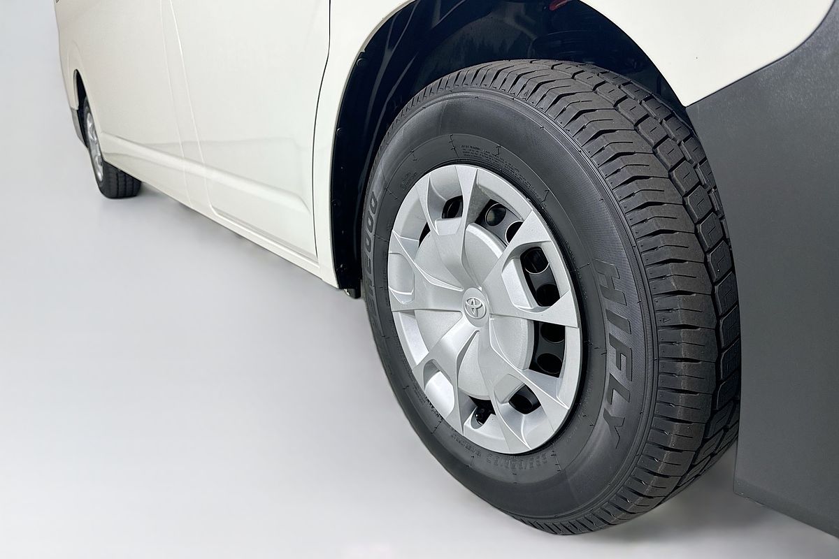 2019 Toyota Hiace COMMUTER (12 SEATS) GDH322R