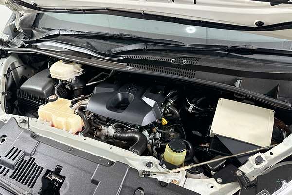 2021 Toyota Hiace SLWB COMMUTER (12 SEATS) GDH322R