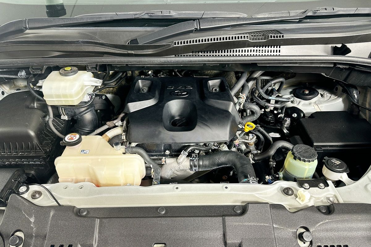 2020 Toyota Hiace LWB GDH300R