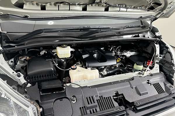 2020 Toyota Hiace COMMUTER (12 SEATS) GDH322R