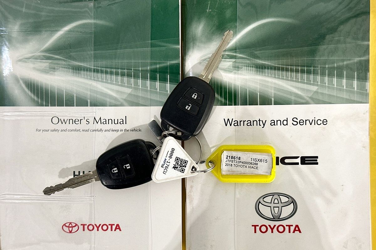 2018 Toyota Hiace COMMUTER (12 SEATS) KDH223R MY16