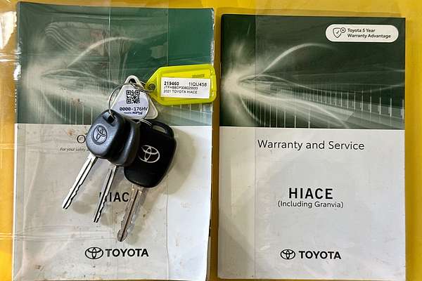 2021 Toyota Hiace SLWB COMMUTER (12 SEATS) GDH322R