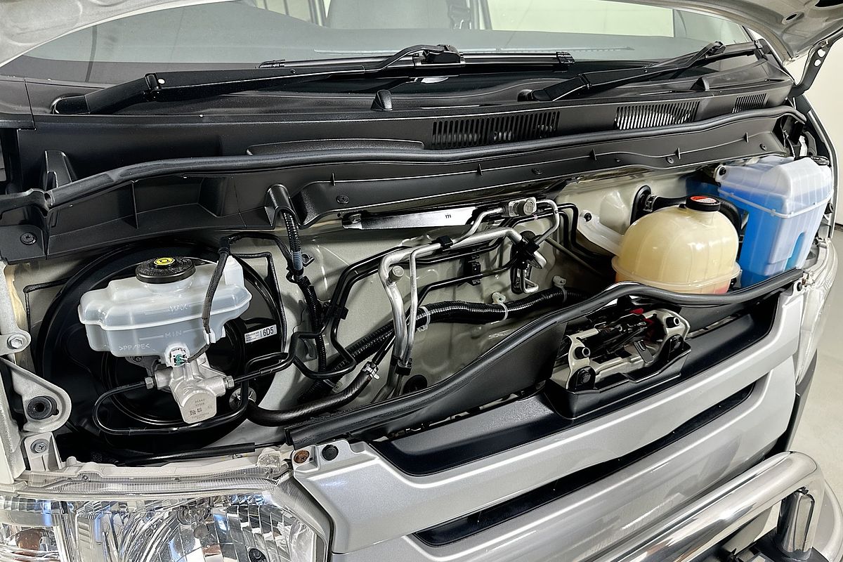 2016 Toyota HIACE LWB TRH201R MY16 LWB