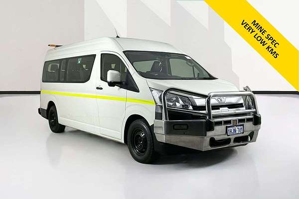 2021 Toyota Hiace SLWB COMMUTER (12 SEATS) GDH322R
