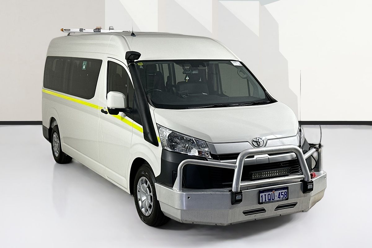 2021 Toyota Hiace SLWB COMMUTER (12 SEATS) GDH322R