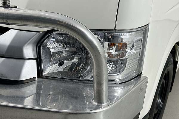 2018 Toyota HIACE COMMUTER (12 SEATS) KDH223R MY16 ELWB High Roof