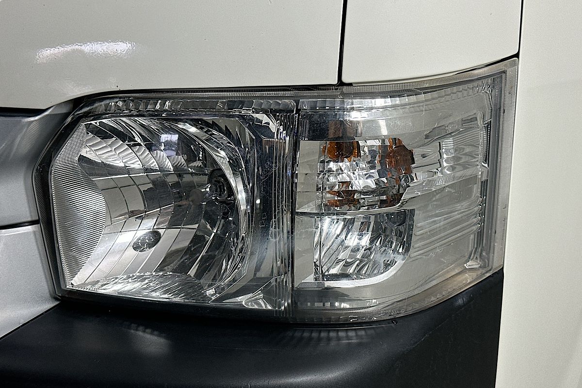 2018 Toyota HIACE COMMUTER (12 SEATS) KDH223R MY16