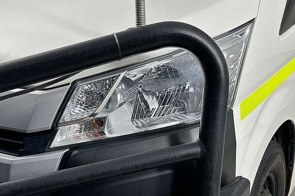 2022 Toyota Hiace Commuter GDH322R