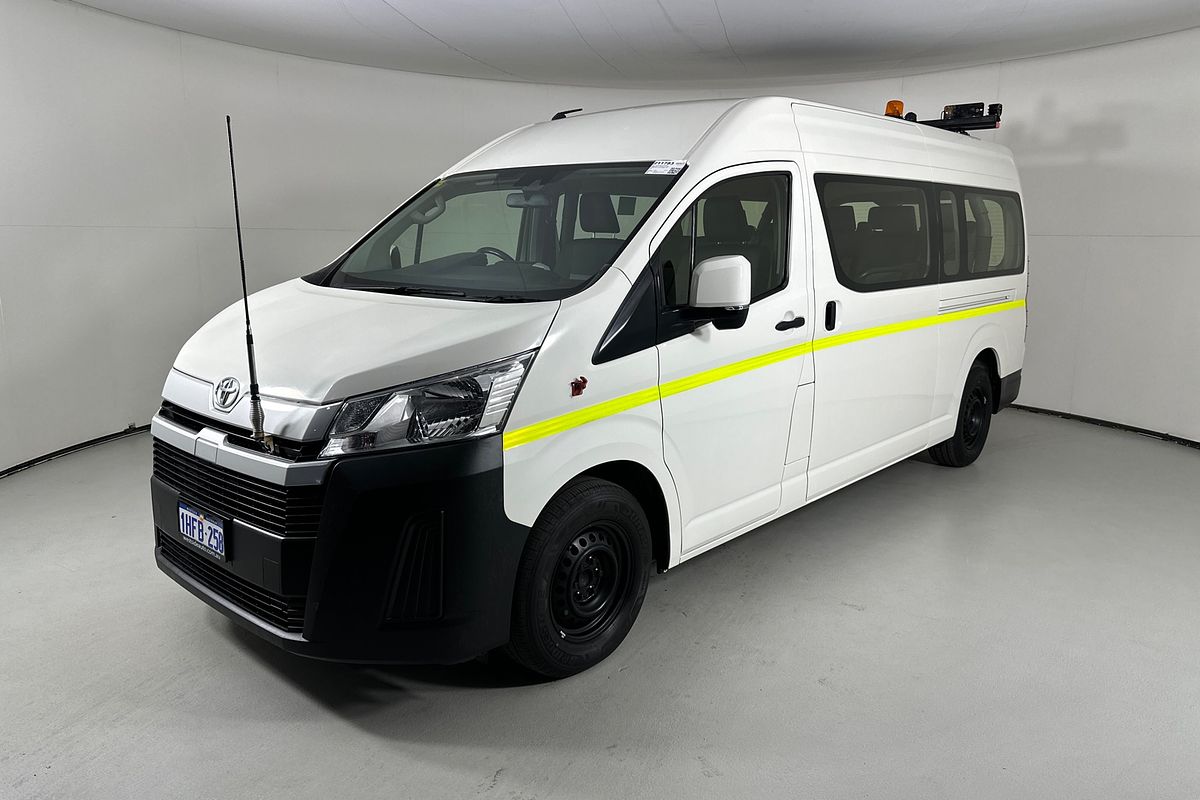2020 Toyota HIACE Commuter GDH322R