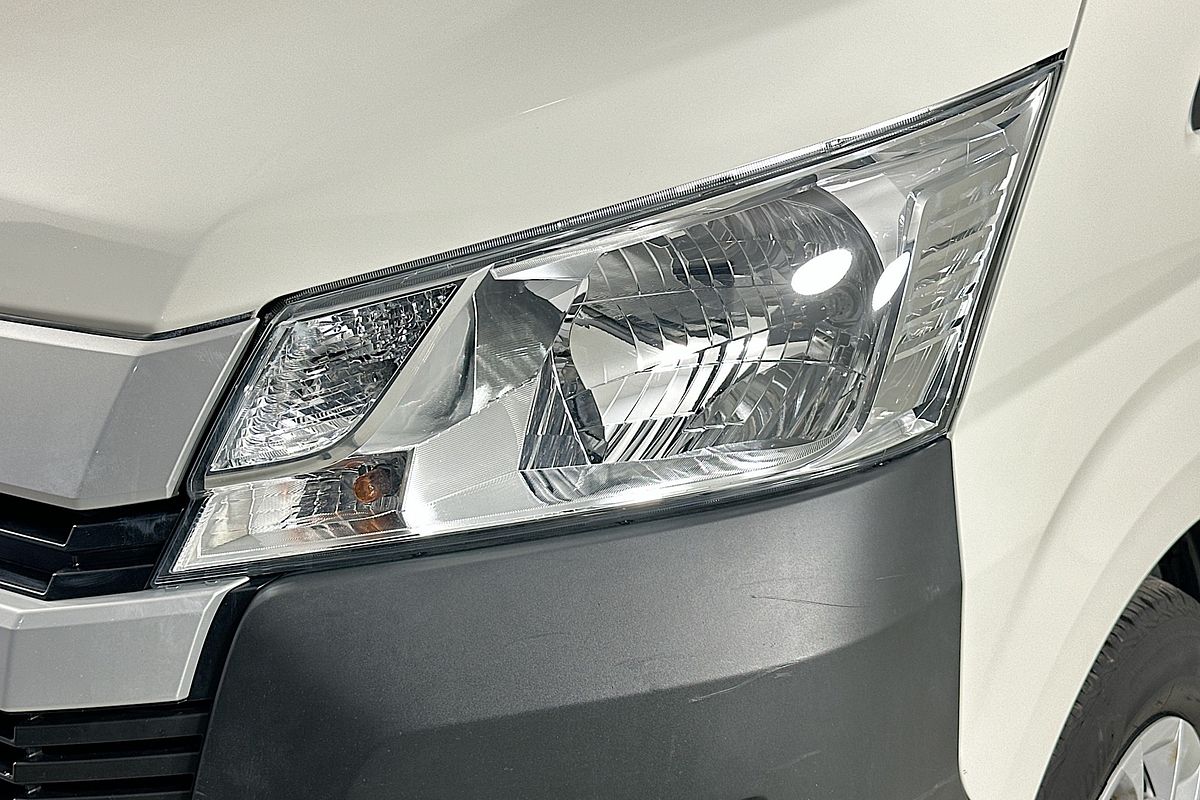 2019 Toyota HIACE LWB GDH300R LWB