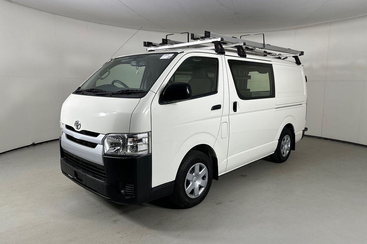 2015 Toyota HIACE TRH201R LWB