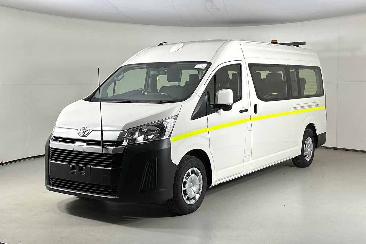 2025 Toyota Hiace SLWB COMMUTER (12 SEATS) GDH322R