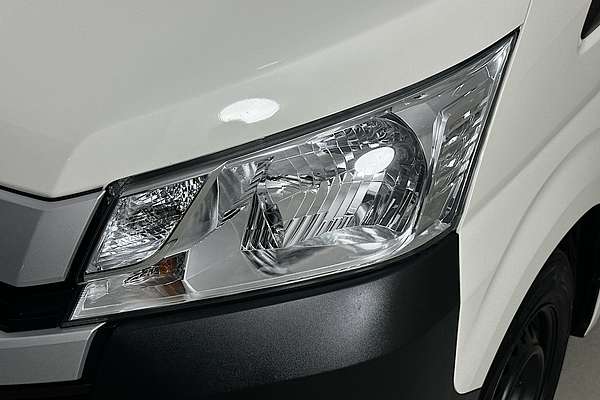2020 Toyota HIACE LWB GDH300R LWB