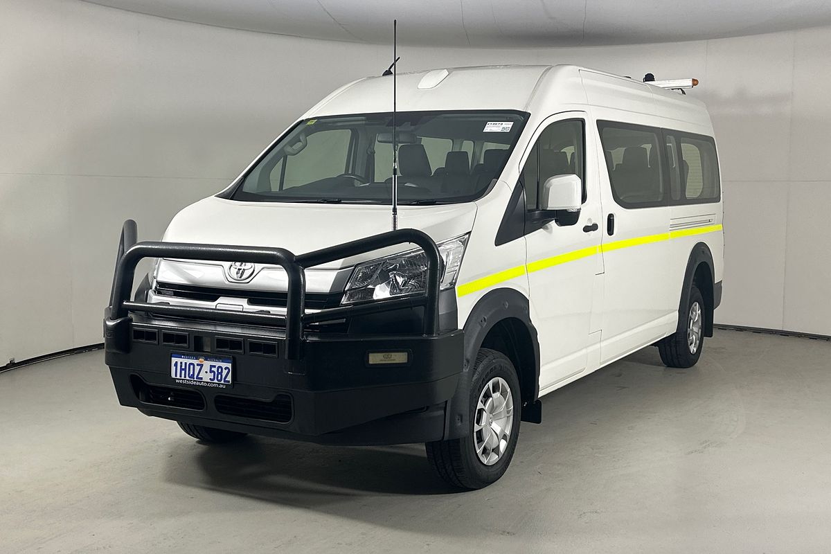 2022 Toyota Hiace SLWB COMMUTER (12 SEATS) GDH322R