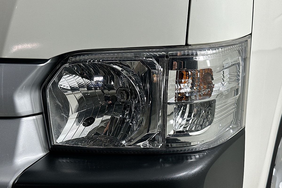 2019 Toyota Hiace COMMUTER (12 SEATS) KDH223R MY16