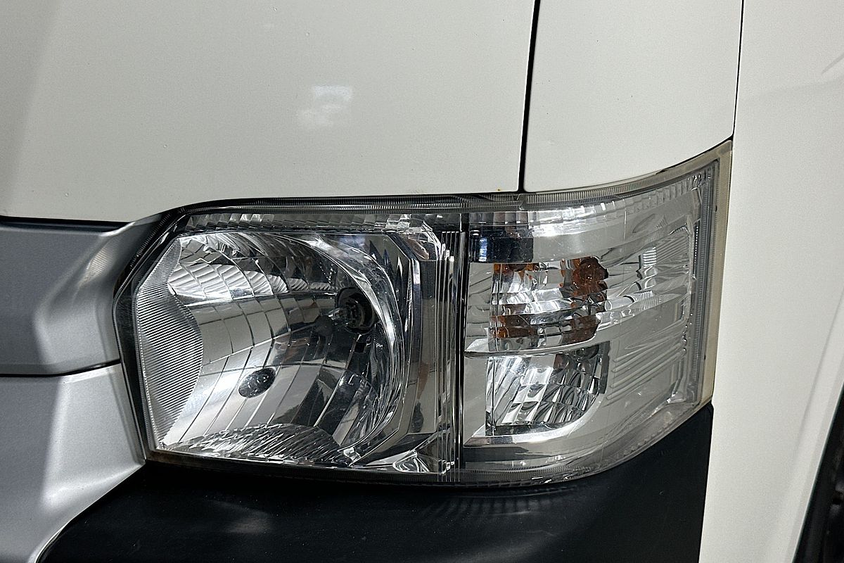 2019 Toyota HIACE COMMUTER KDH223R MY16 ELWB High Roof