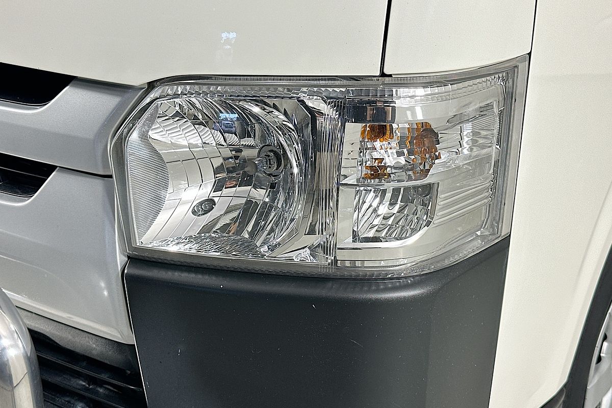 2016 Toyota HIACE LWB TRH201R MY16 LWB