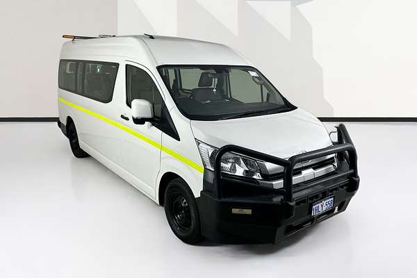 2021 Toyota Hiace SLWB COMMUTER (12 SEATS) GDH322R
