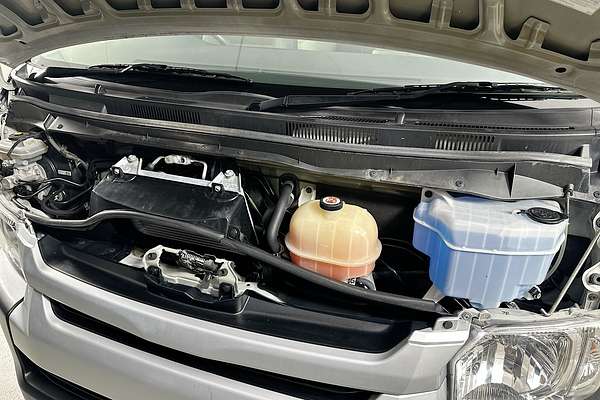 2018 Toyota Hiace COMMUTER (12 SEATS) KDH223R MY16