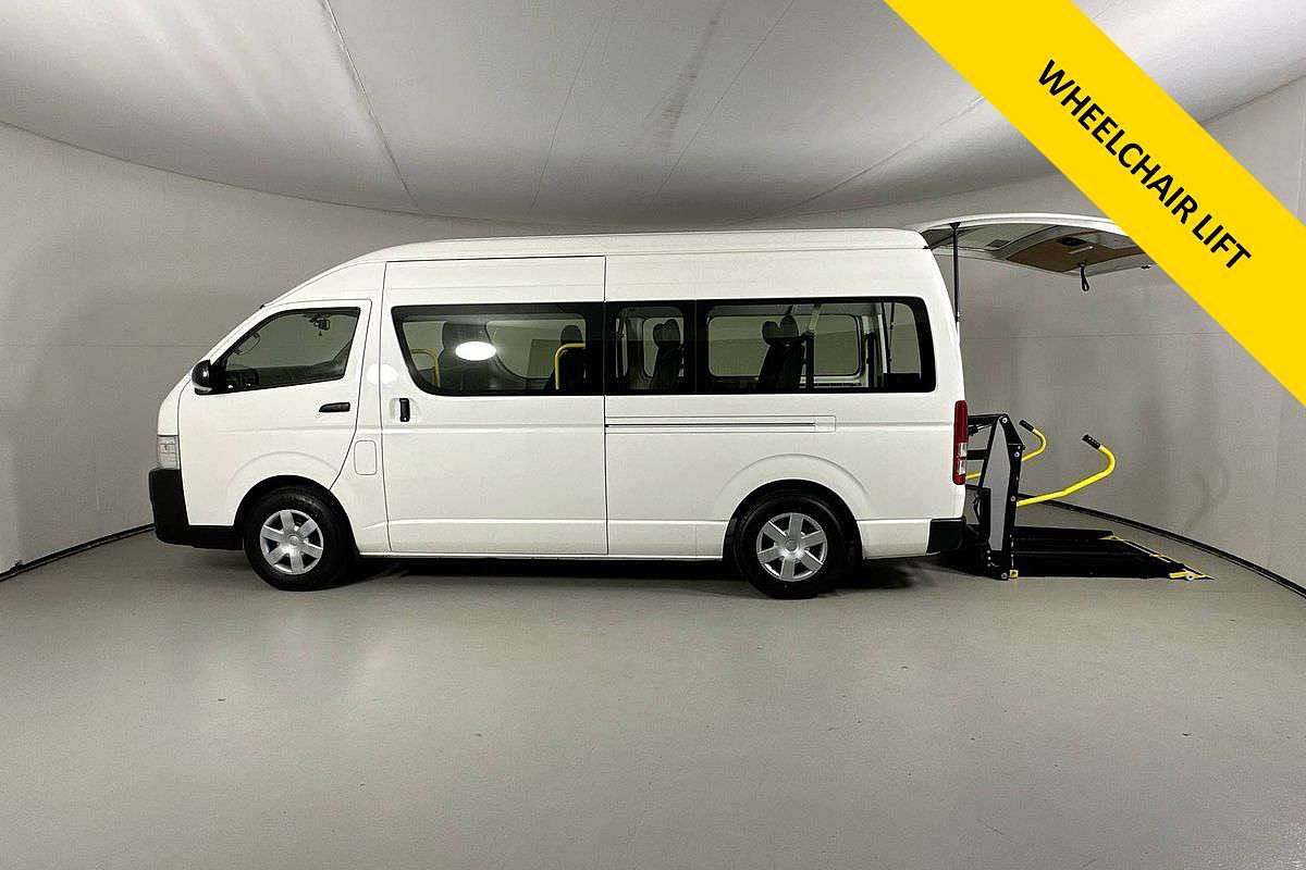2017 Toyota Hiace COMMUTER KDH223R MY16