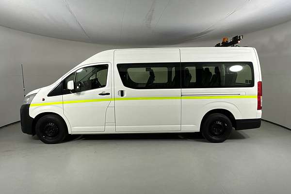2020 Toyota HIACE Commuter GDH322R