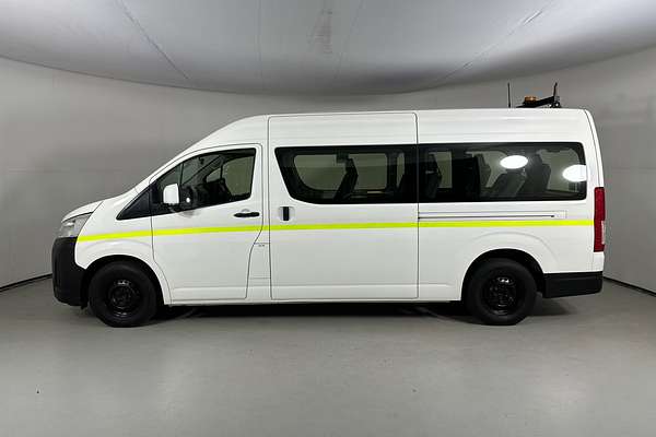 2021 Toyota HIACE SLWB COMMUTER (12 SEATS) GDH322R