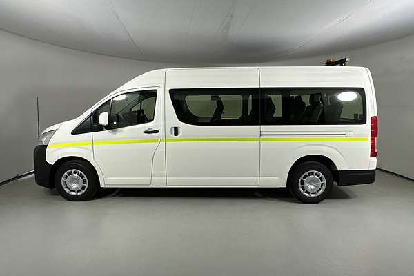 2025 Toyota Hiace SLWB COMMUTER (12 SEATS) GDH322R