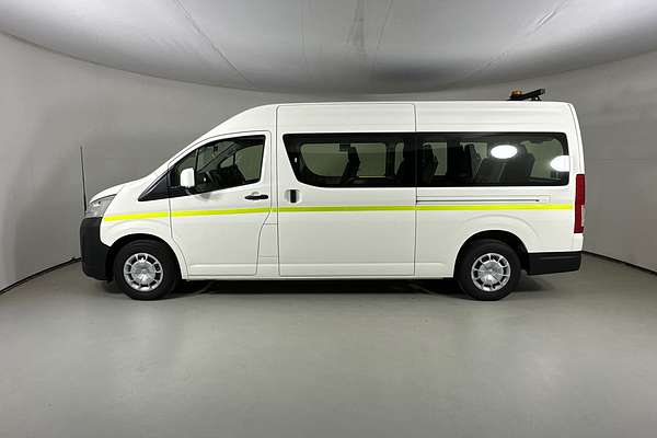 2025 Toyota Hiace SLWB COMMUTER (12 SEATS) GDH322R