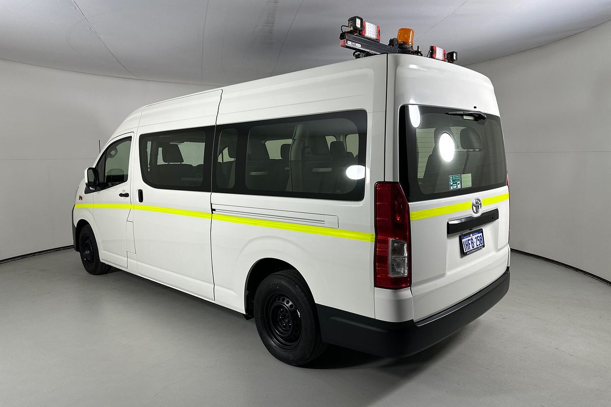 2020 Toyota HIACE Commuter GDH322R