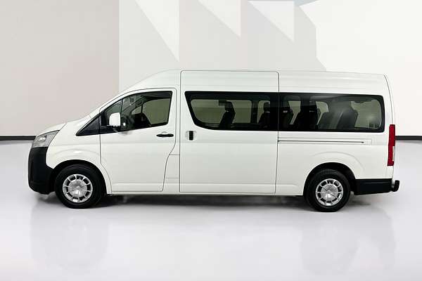 2021 Toyota HIACE SLWB COMMUTER (12 SEATS) GDH322R