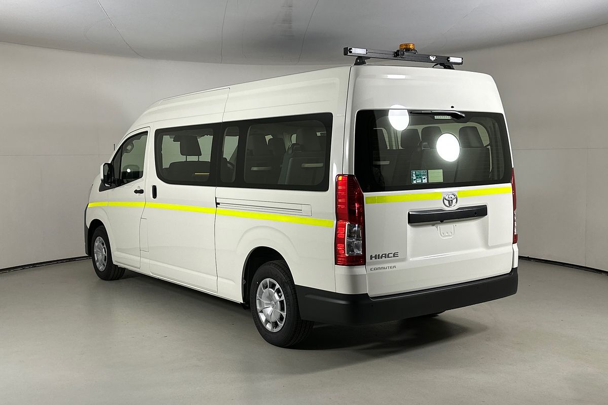 2025 Toyota Hiace SLWB COMMUTER (12 SEATS) GDH322R