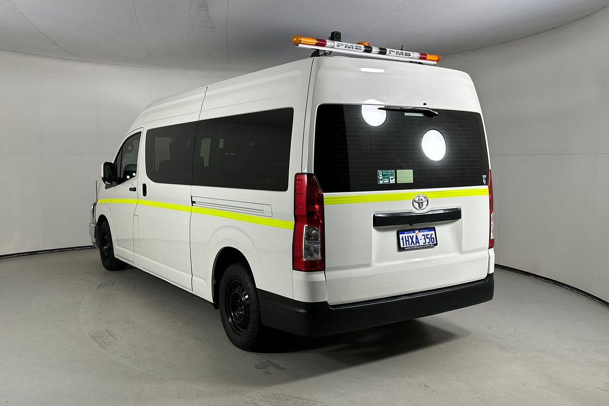 2023 Toyota Hiace SLWB COMMUTER (12 SEATS) GDH322R