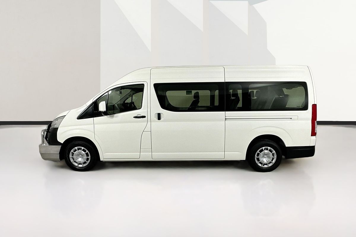 2022 Toyota Hiace SLWB COMMUTER (12 SEATS) GDH322R