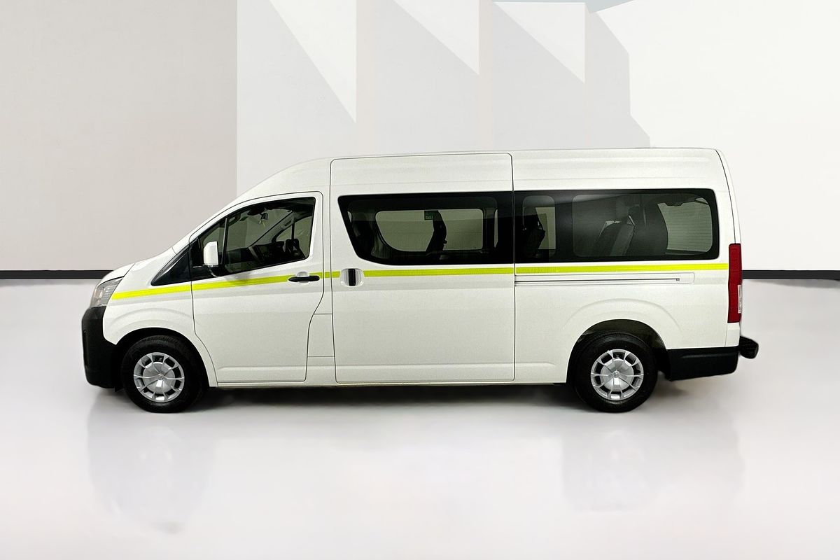 2020 Toyota Hiace COMMUTER (12 SEATS) GDH322R