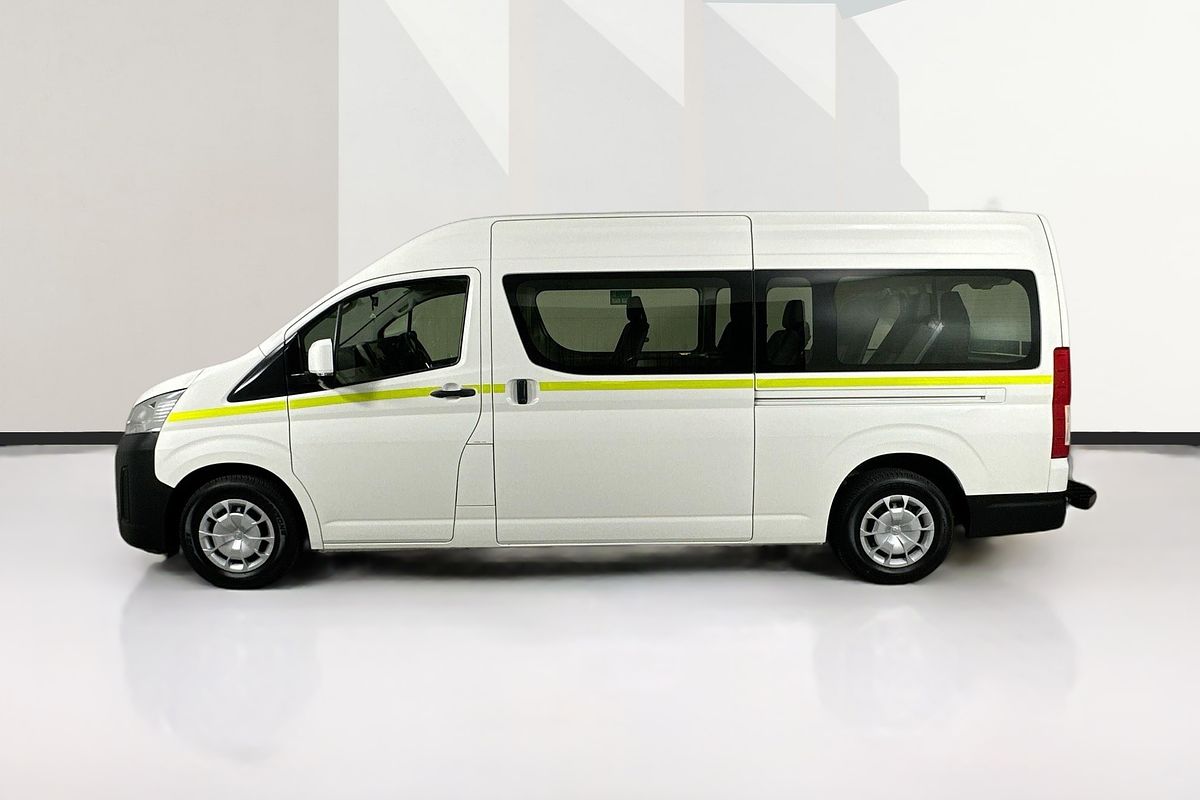 2021 Toyota Hiace SLWB COMMUTER (12 SEATS) GDH322R
