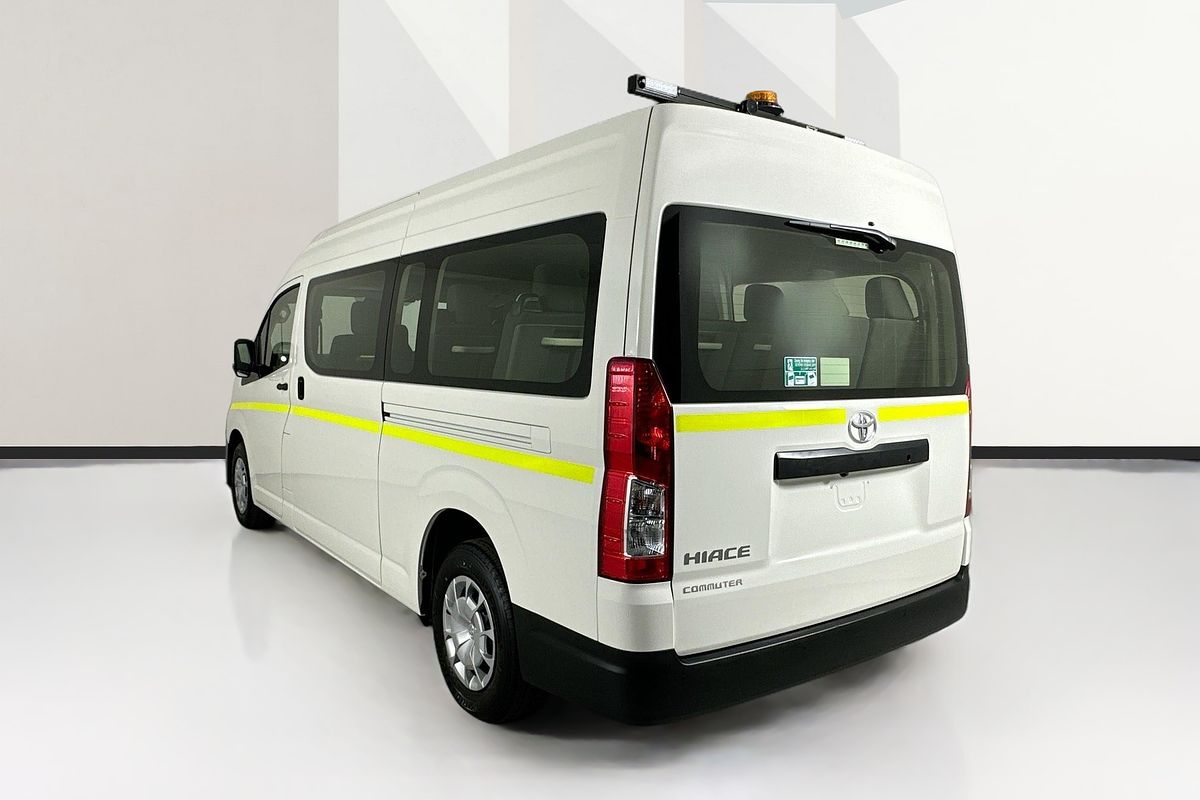 2025 Toyota Hiace SLWB COMMUTER (12 SEATS) GDH322R