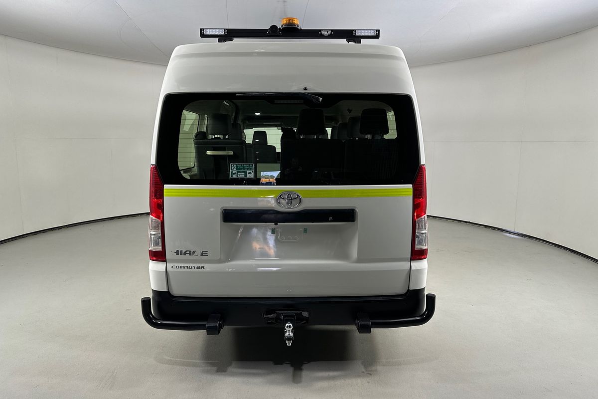 2021 Toyota HIACE SLWB COMMUTER (12 SEATS) GDH322R
