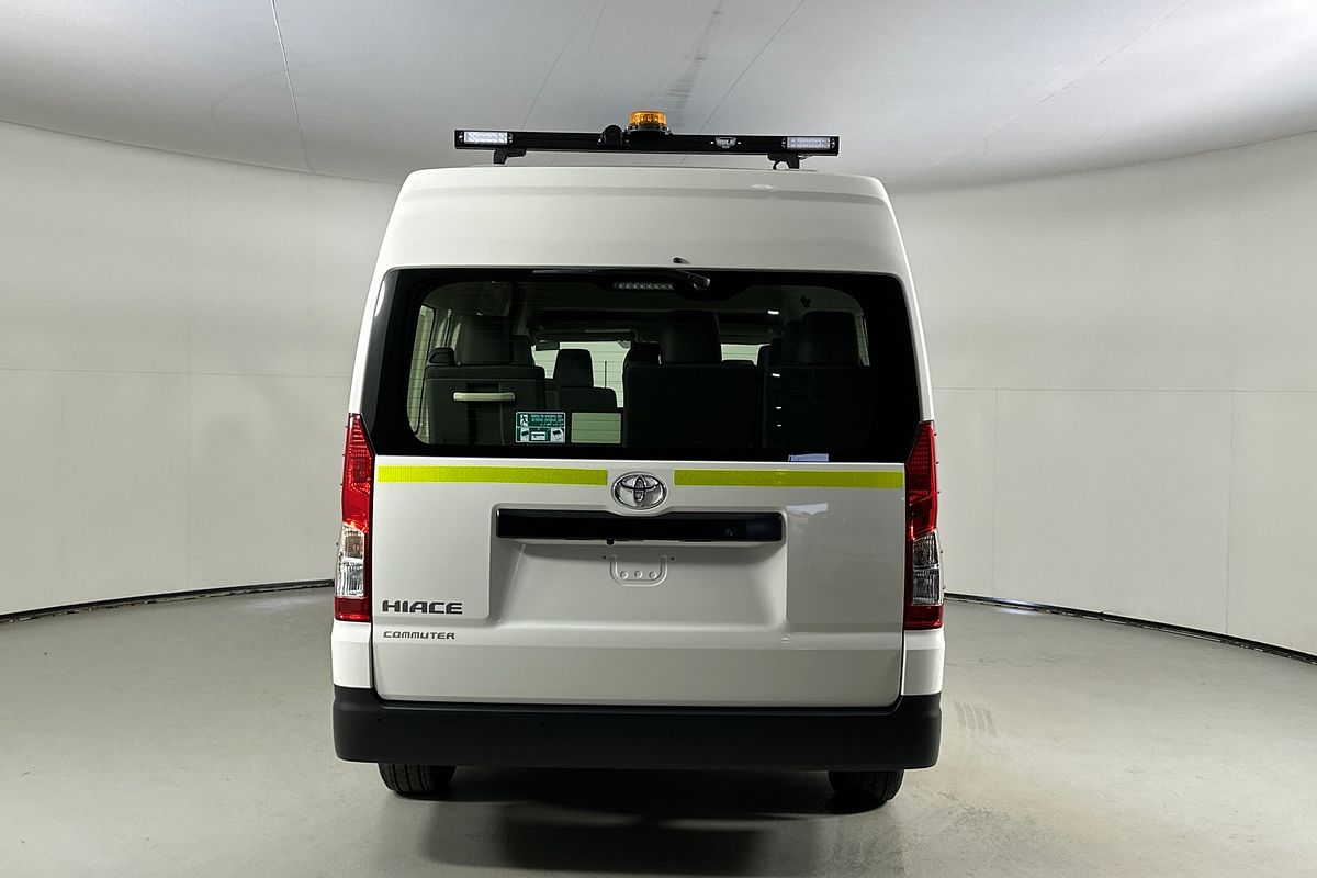2025 Toyota Hiace SLWB COMMUTER (12 SEATS) GDH322R