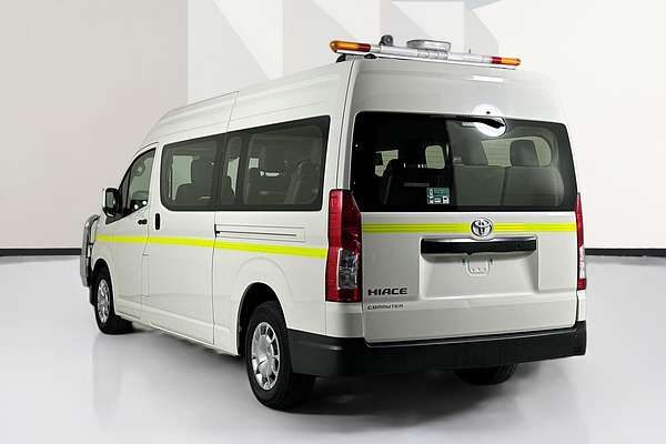 2023 Toyota Hiace SLWB COMMUTER (12 SEATS) GDH322R