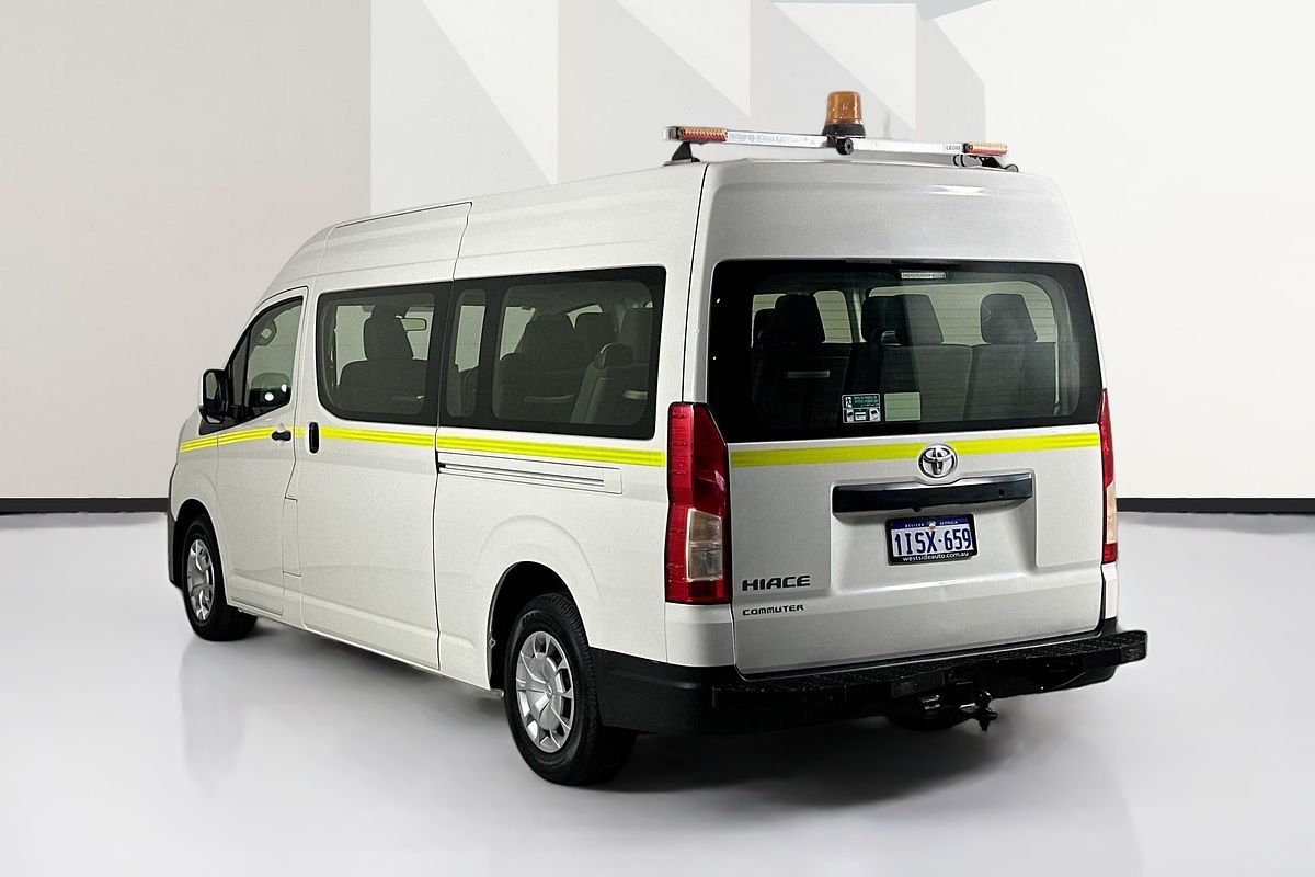 2021 Toyota Hiace SLWB COMMUTER (12 SEATS) GDH322R