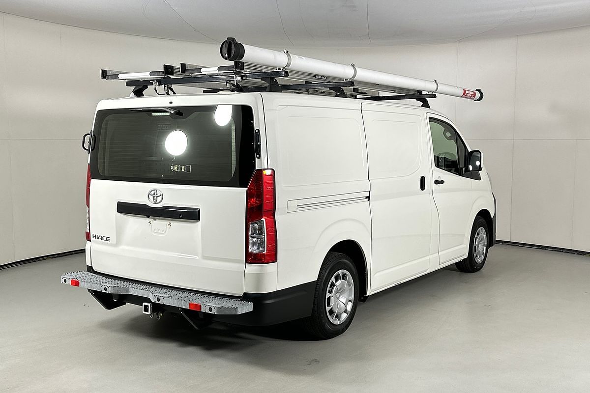 2020 Toyota HIACE LWB GDH300R LWB