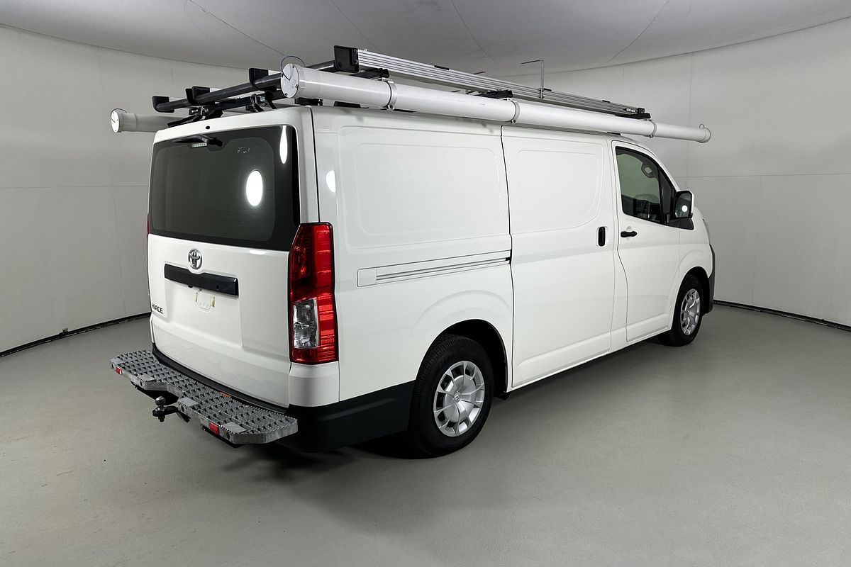 2021 Toyota HIACE GDH300R LWB