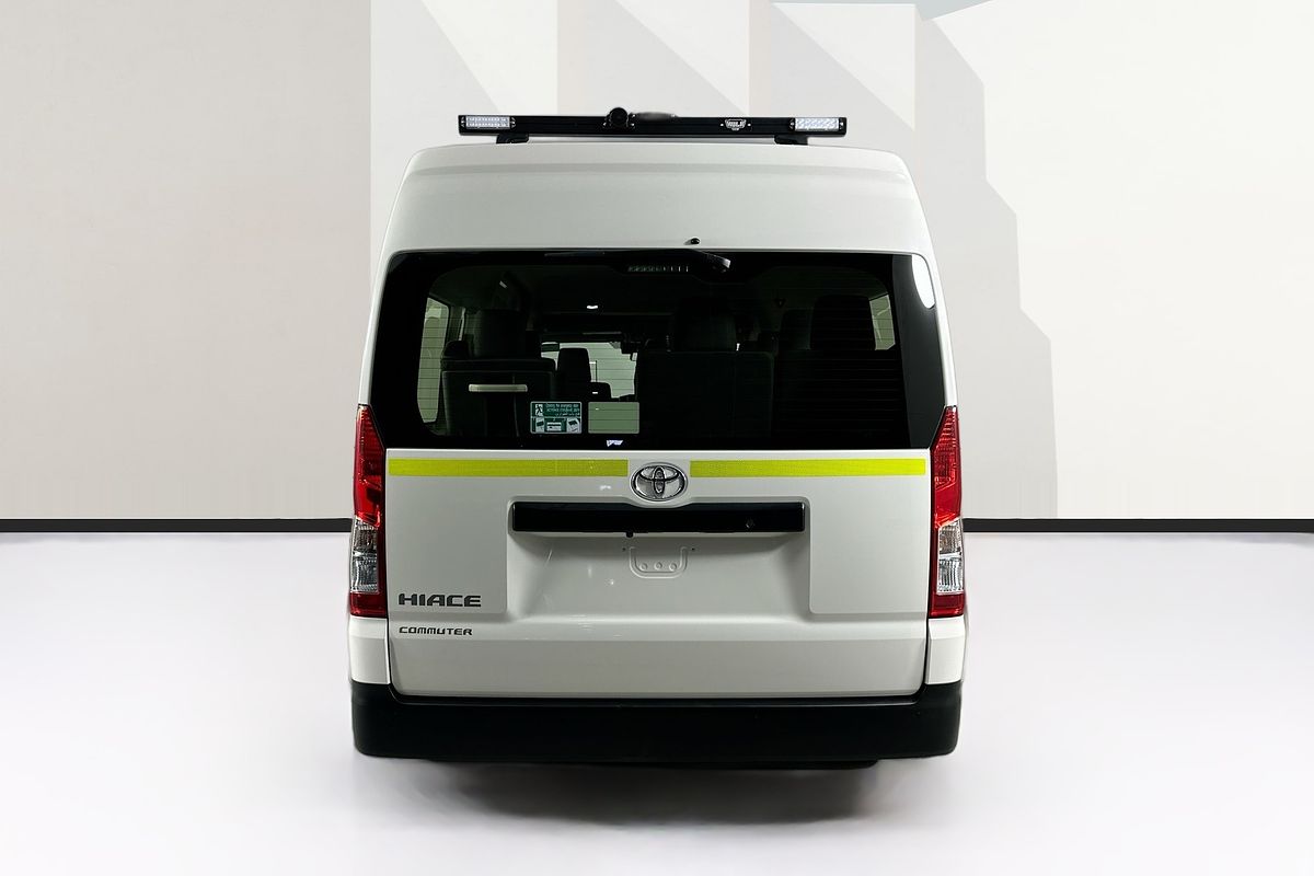 2025 Toyota Hiace SLWB COMMUTER (12 SEATS) GDH322R