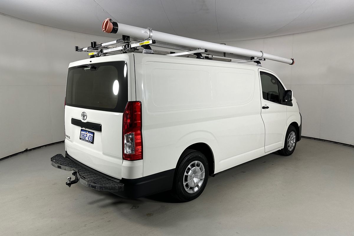 2020 Toyota HIACE LWB GDH300R LWB