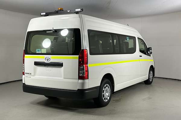 2025 Toyota Hiace SLWB COMMUTER (12 SEATS) GDH322R