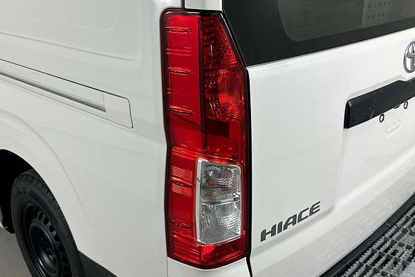 2019 Toyota HIACE LWB GDH300R